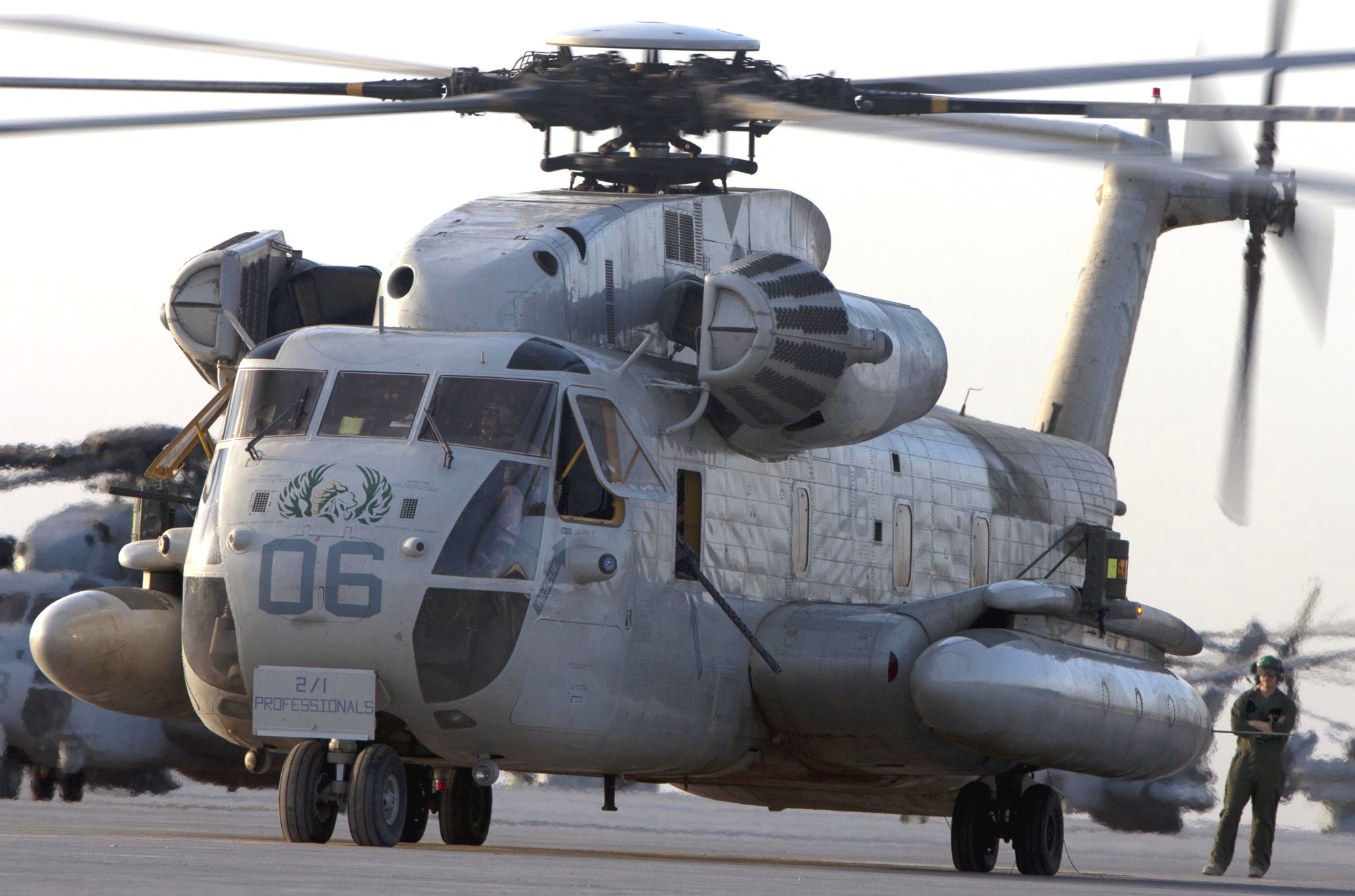 hmh-463 pegasus ch-53d sea stallion marine heavy helicopter squadron usmc afghanistan 2011 38