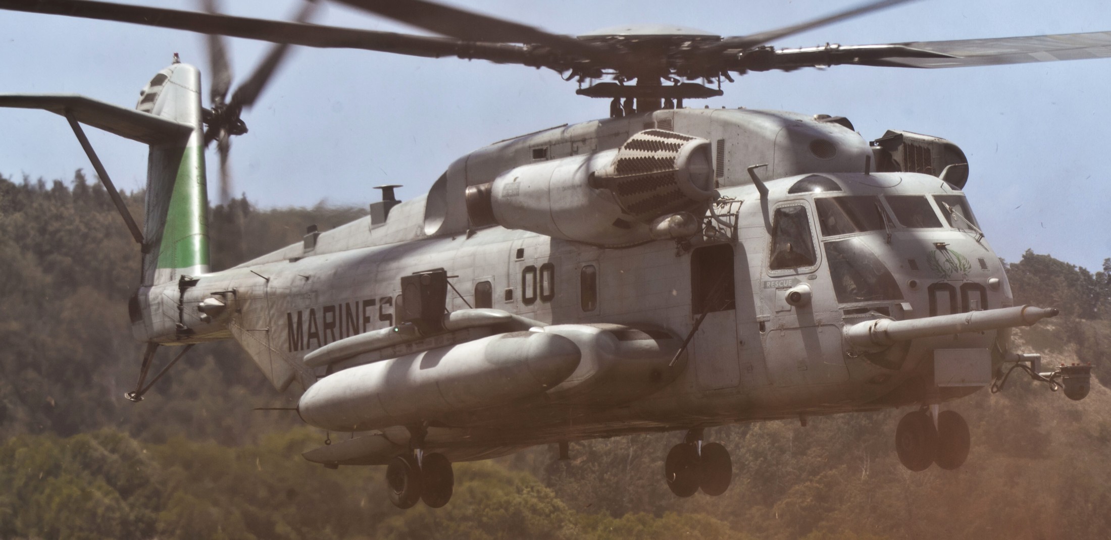 hmh-463 pegasus ch-53e super stallion marine heavy helicopter squadron usmc 71