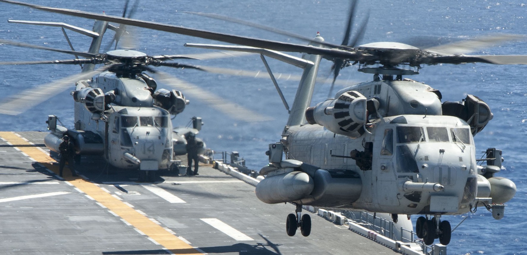 hmh-463 pegasus ch-53e super stallion marine heavy helicopter squadron usmc 74