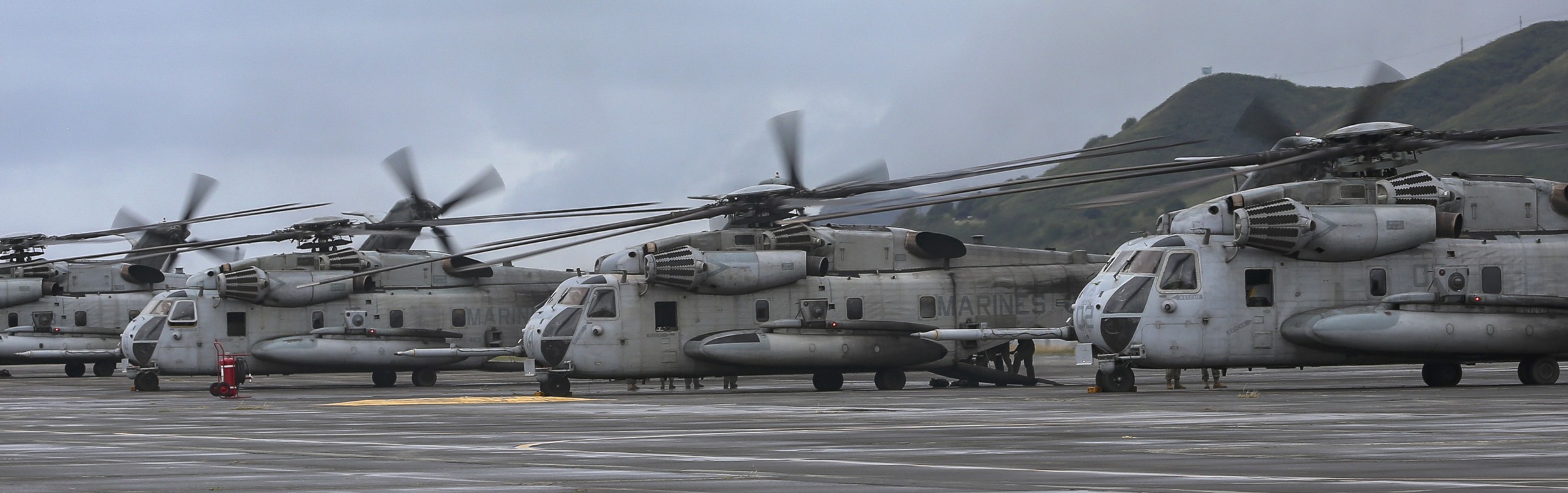 hmh-463 pegasus ch-53e super stallion marine heavy helicopter squadron usmc 90