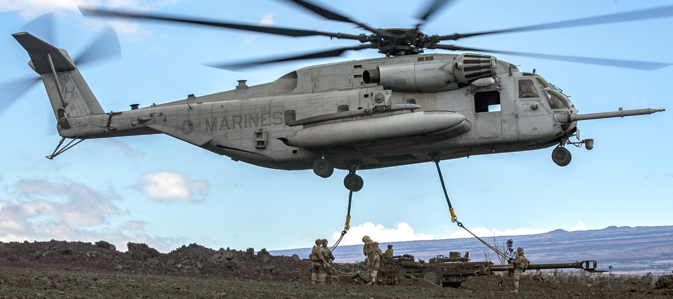 hmh-463 pegasus ch-53e super stallion marine heavy helicopter squadron usmc mcas kaneohe bay hawaii 115