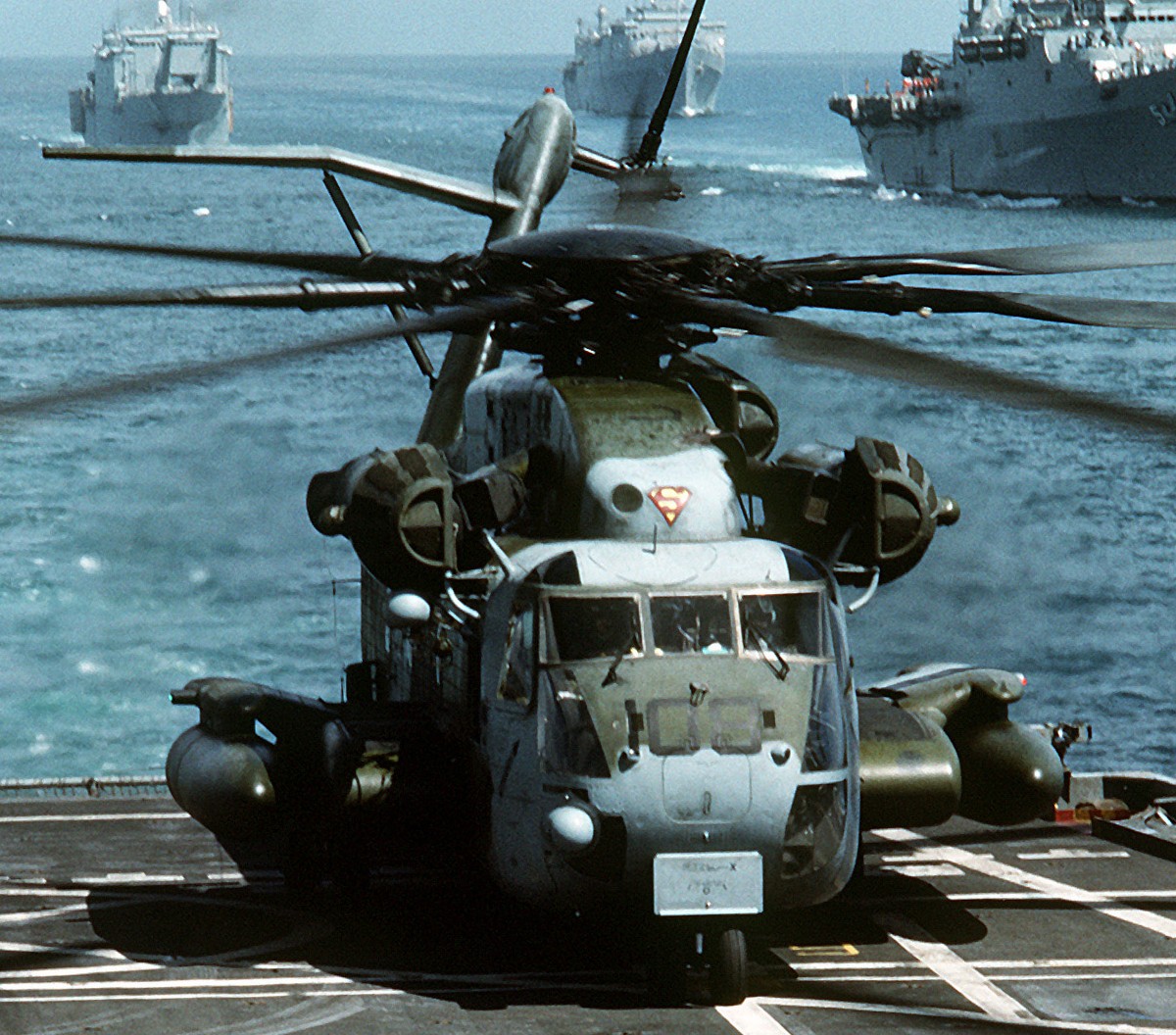 hmh-464 condors ch-53e super stallion marine heavy helicopter squadron 03