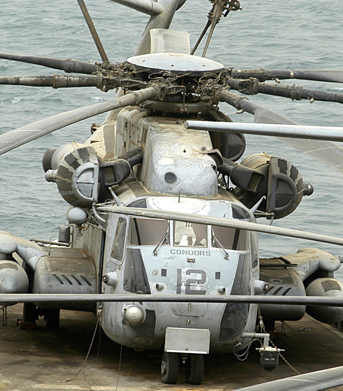 hmh-464 condors ch-53e super stallion marine heavy helicopter squadron 13