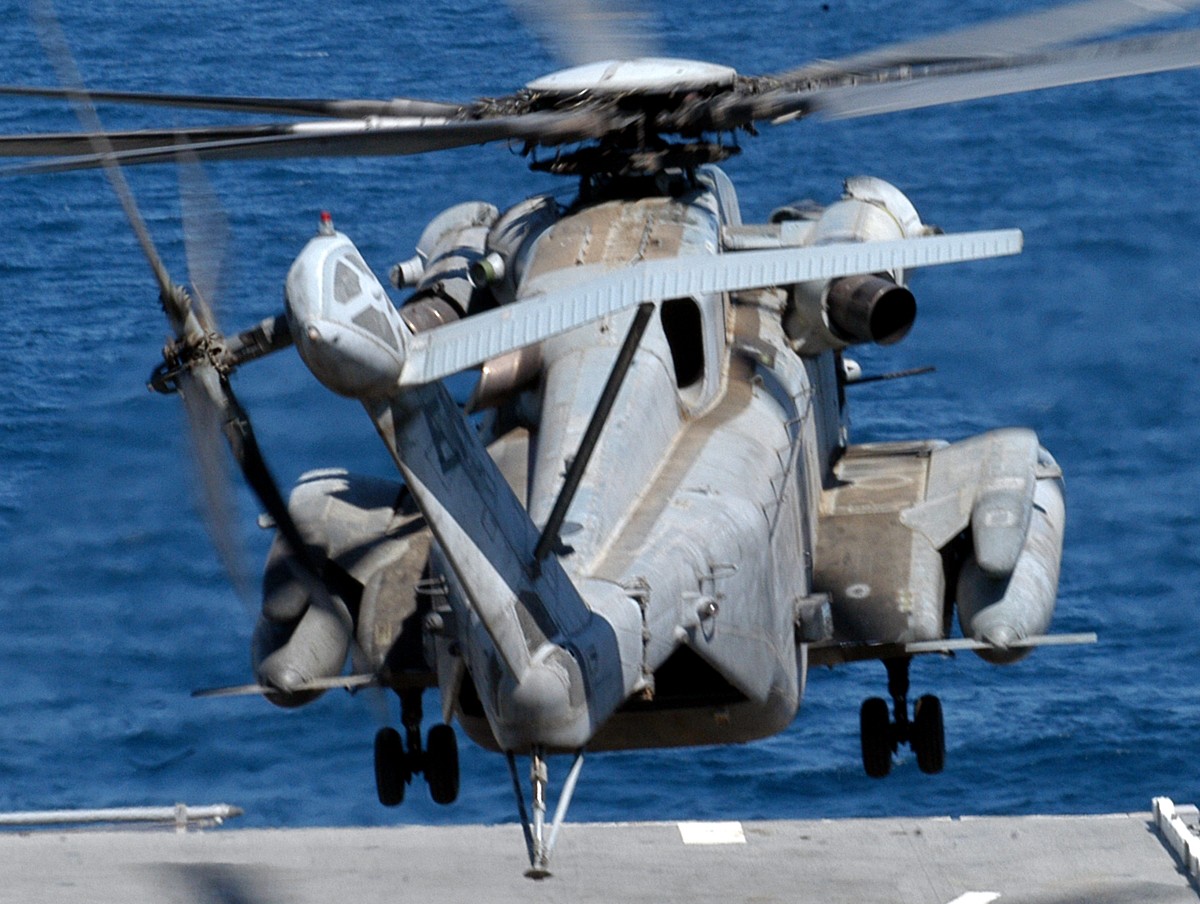 hmh-464 condors ch-53e super stallion marine heavy helicopter squadron 21