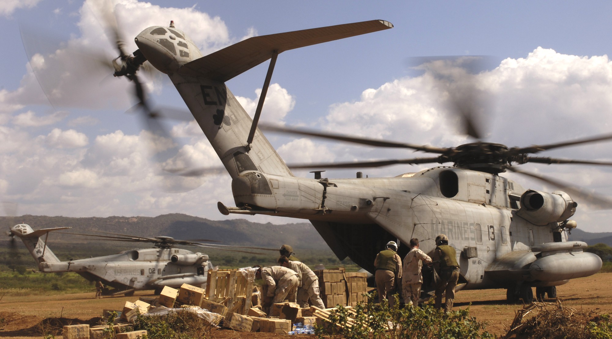 hmh-464 condors ch-53e super stallion marine heavy helicopter squadron ethiopia 37