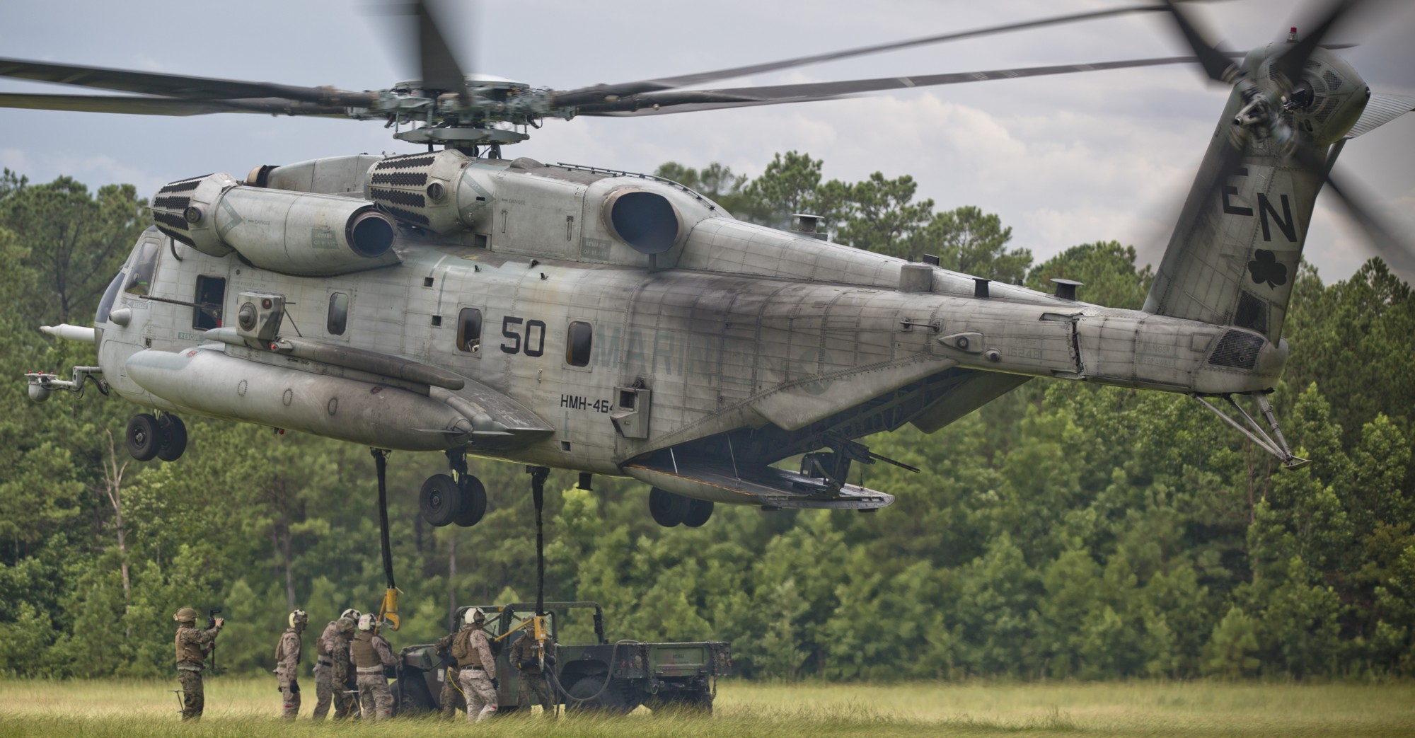 hmh-464 condors ch-53e super stallion marine heavy helicopter squadron 93