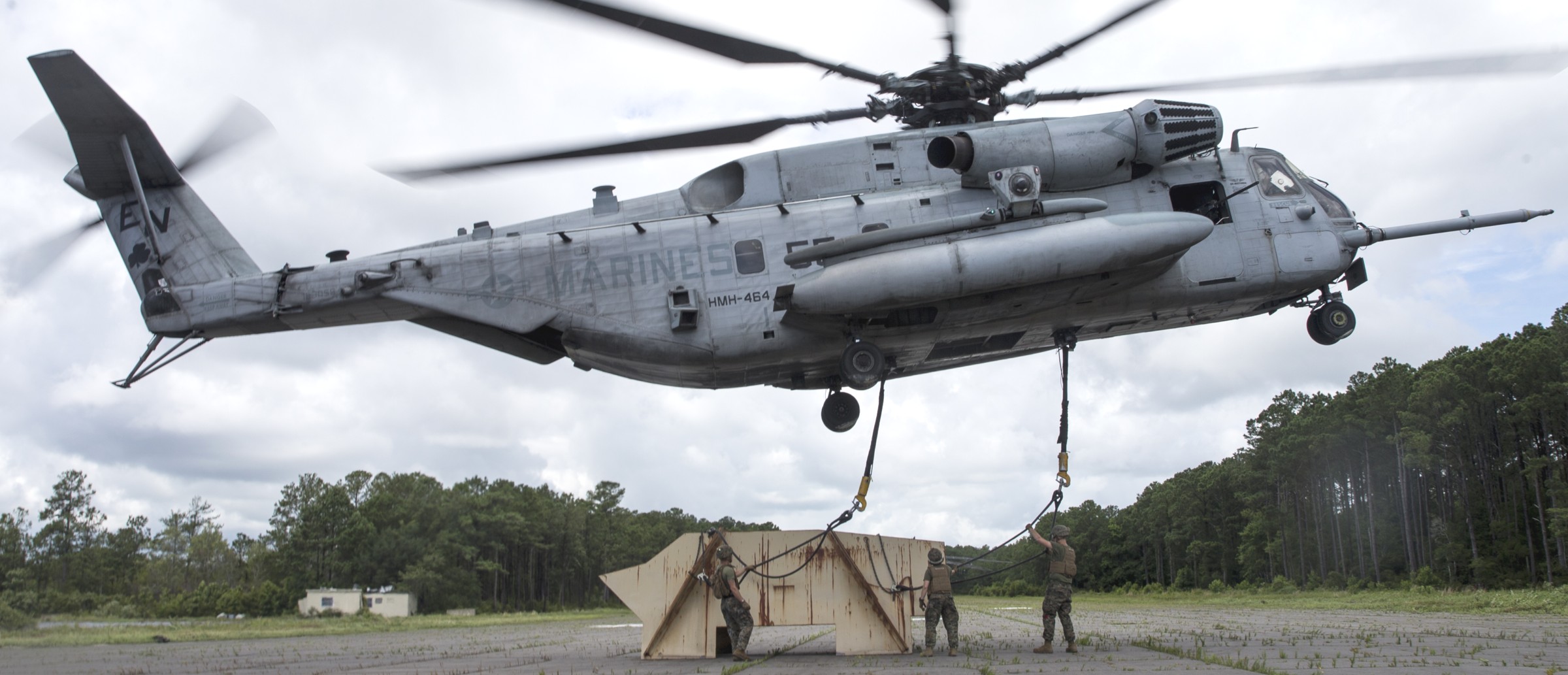 hmh-464 condors ch-53e super stallion marine heavy helicopter squadron mcas cherry point north carolina 112