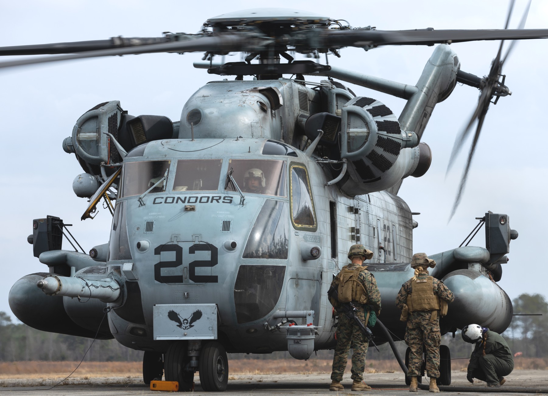 hmh-464 condors ch-53e super stallion marine heavy helicopter squadron 146