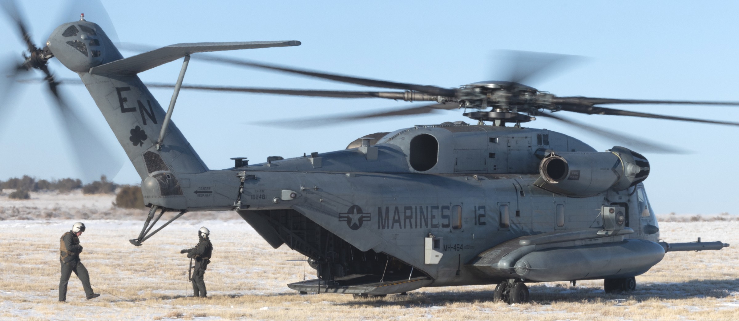 hmh-464 condors ch-53e super stallion marine heavy helicopter squadron cold weather training colorado springs 149