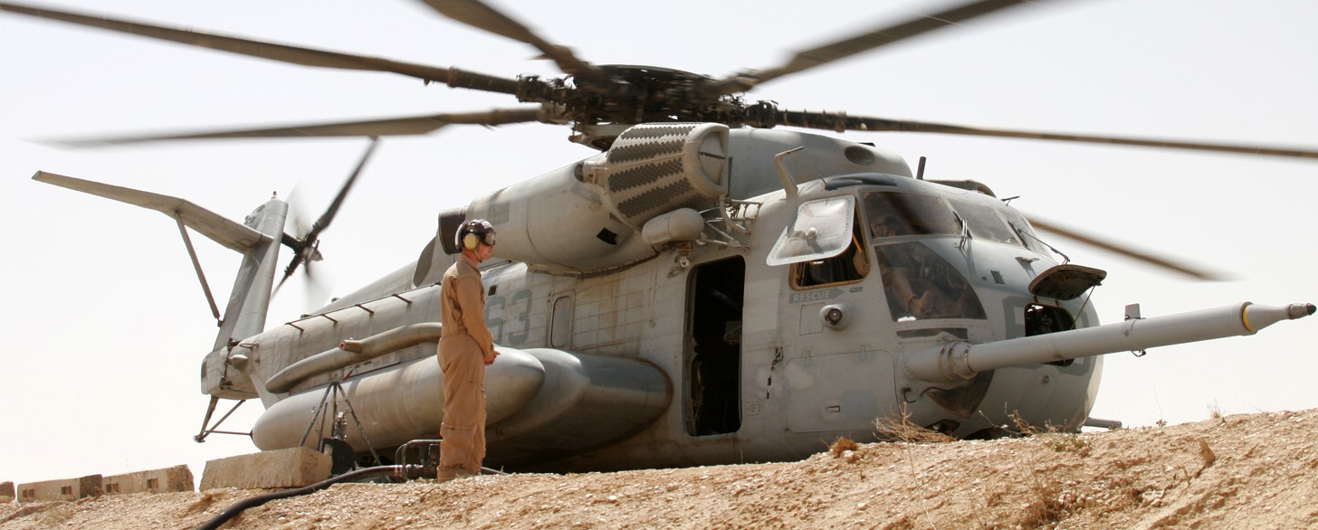 hmh-465 warhorse ch-53e super stallion marine heavy helicopter squadron al asad air base iraq 2006