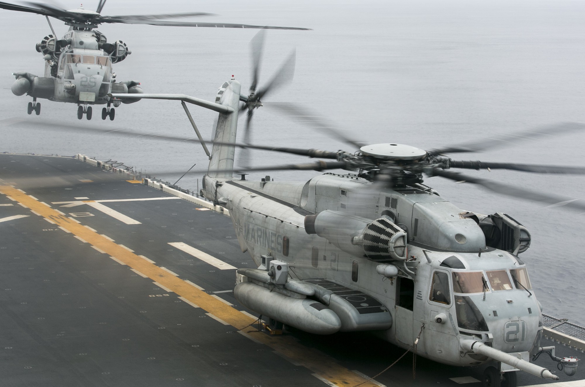 hmh-465 warhorse ch-53e super stallion marine heavy helicopter squadron 48