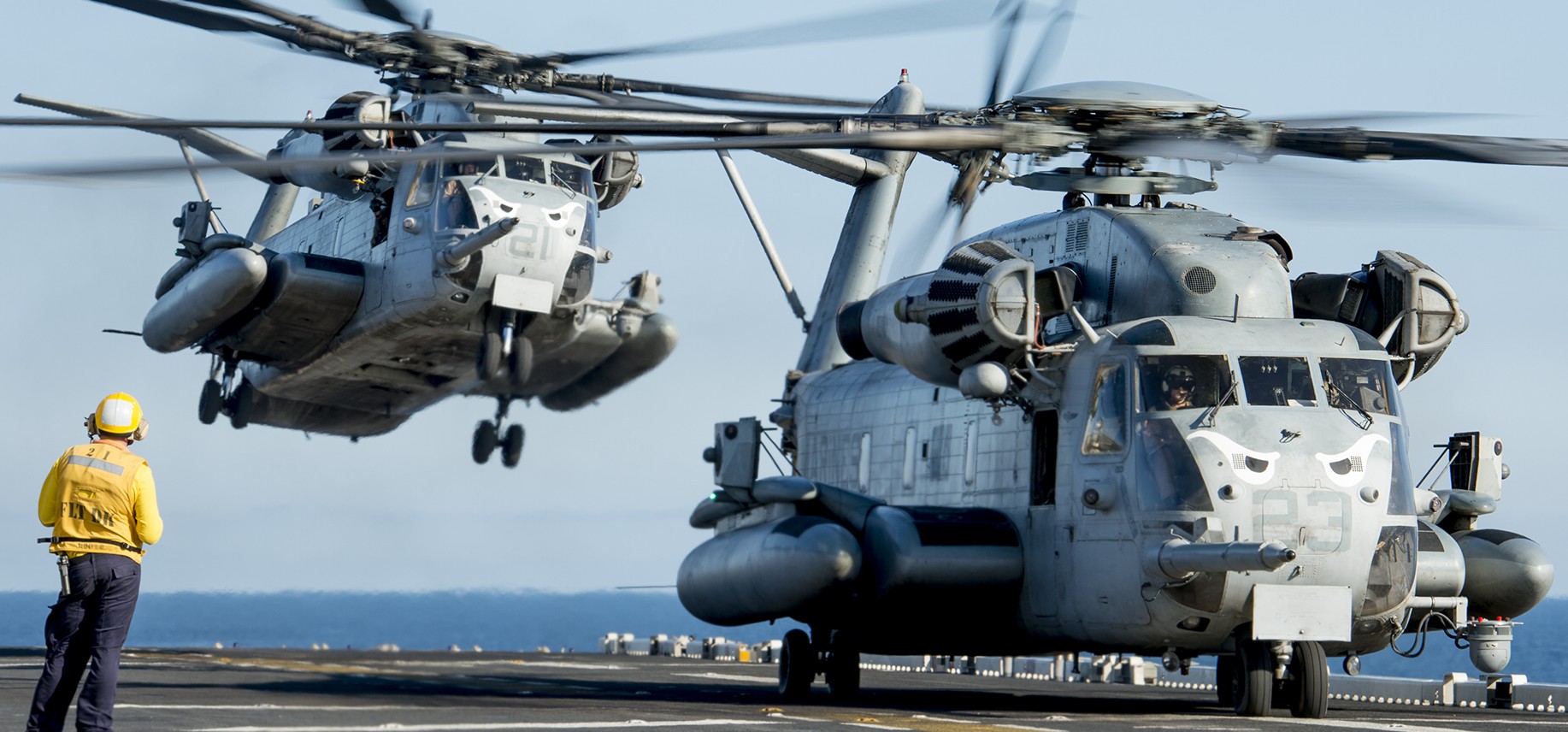 hmh-465 warhorse ch-53e super stallion marine heavy helicopter squadron 59