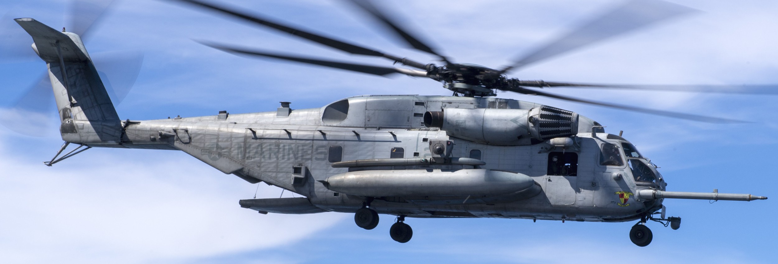 hmh-465 warhorse ch-53e super stallion marine heavy helicopter squadron 81