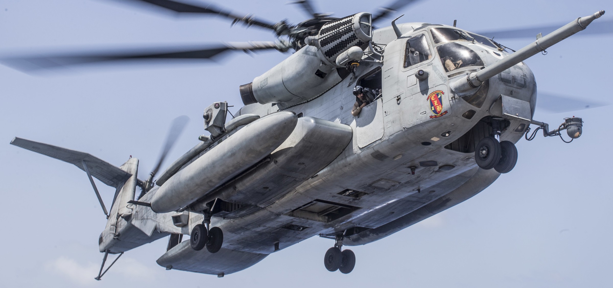 hmh-465 warhorse ch-53e super stallion marine heavy helicopter squadron mcas miramar california 89x