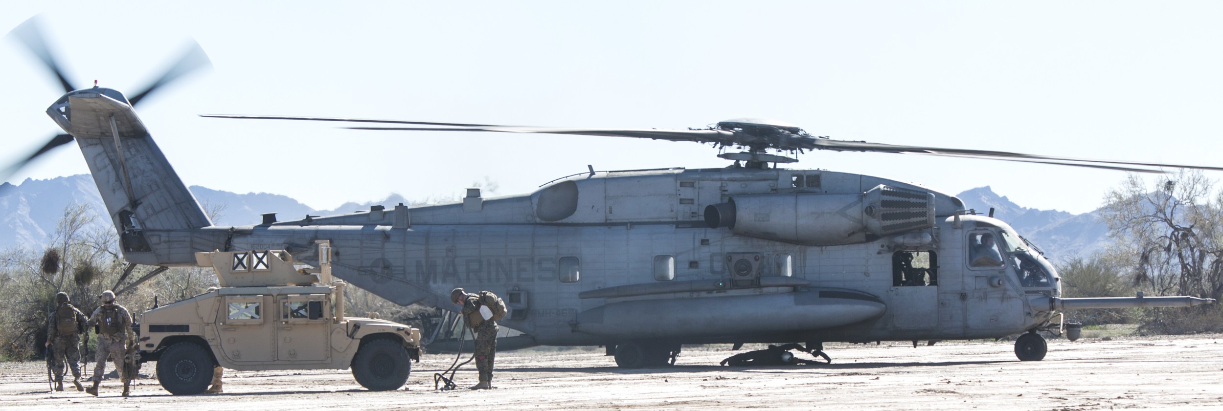 hmh-465 warhorse ch-53e super stallion marine heavy helicopter squadron 97