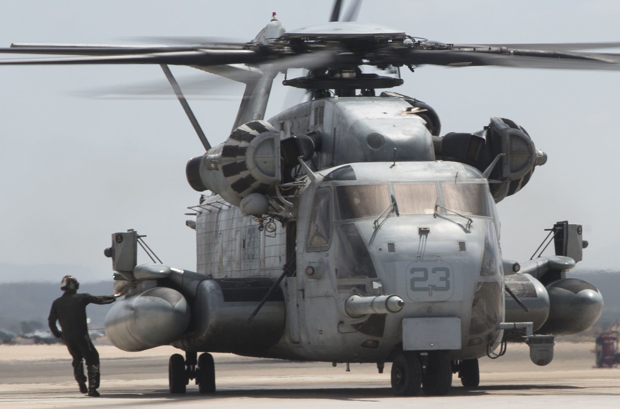 hmh-465 warhorse ch-53e super stallion marine heavy helicopter squadron mcas miramar california 100