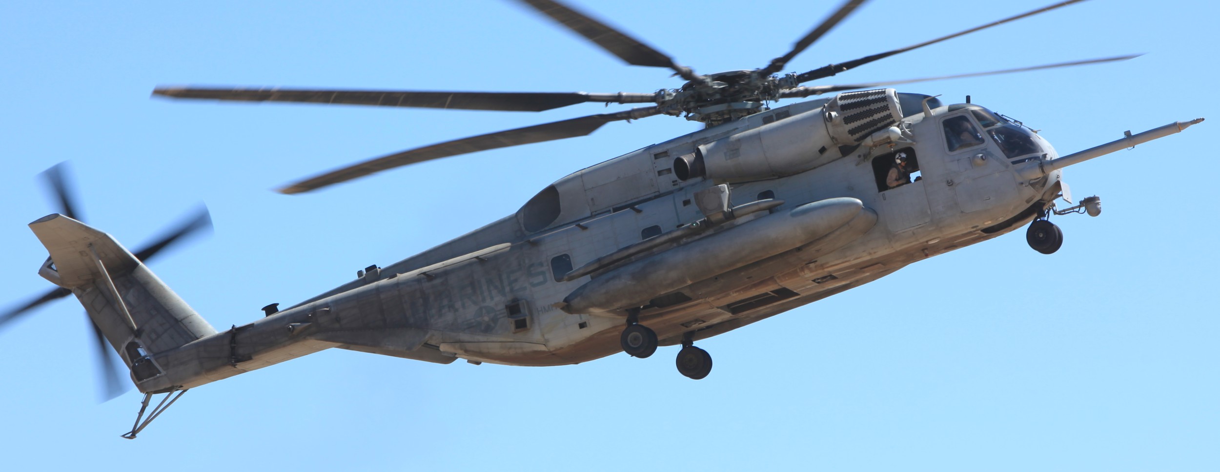 hmh-466 wolfpack ch-53e super stallion marine heavy helicopter squadron 35