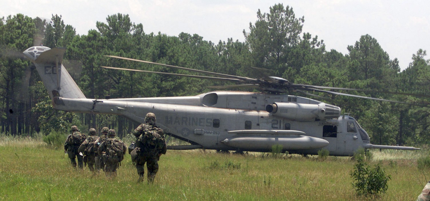 hmh-772 hustlers ch-53e super stallion marine heavy helicopter squadron 07