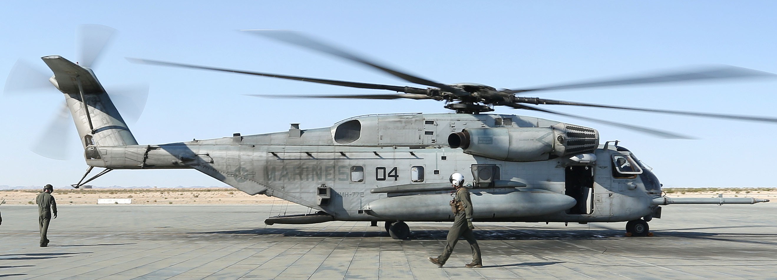 hmh-772 hustlers ch-53e super stallion marine heavy helicopter squadron 33