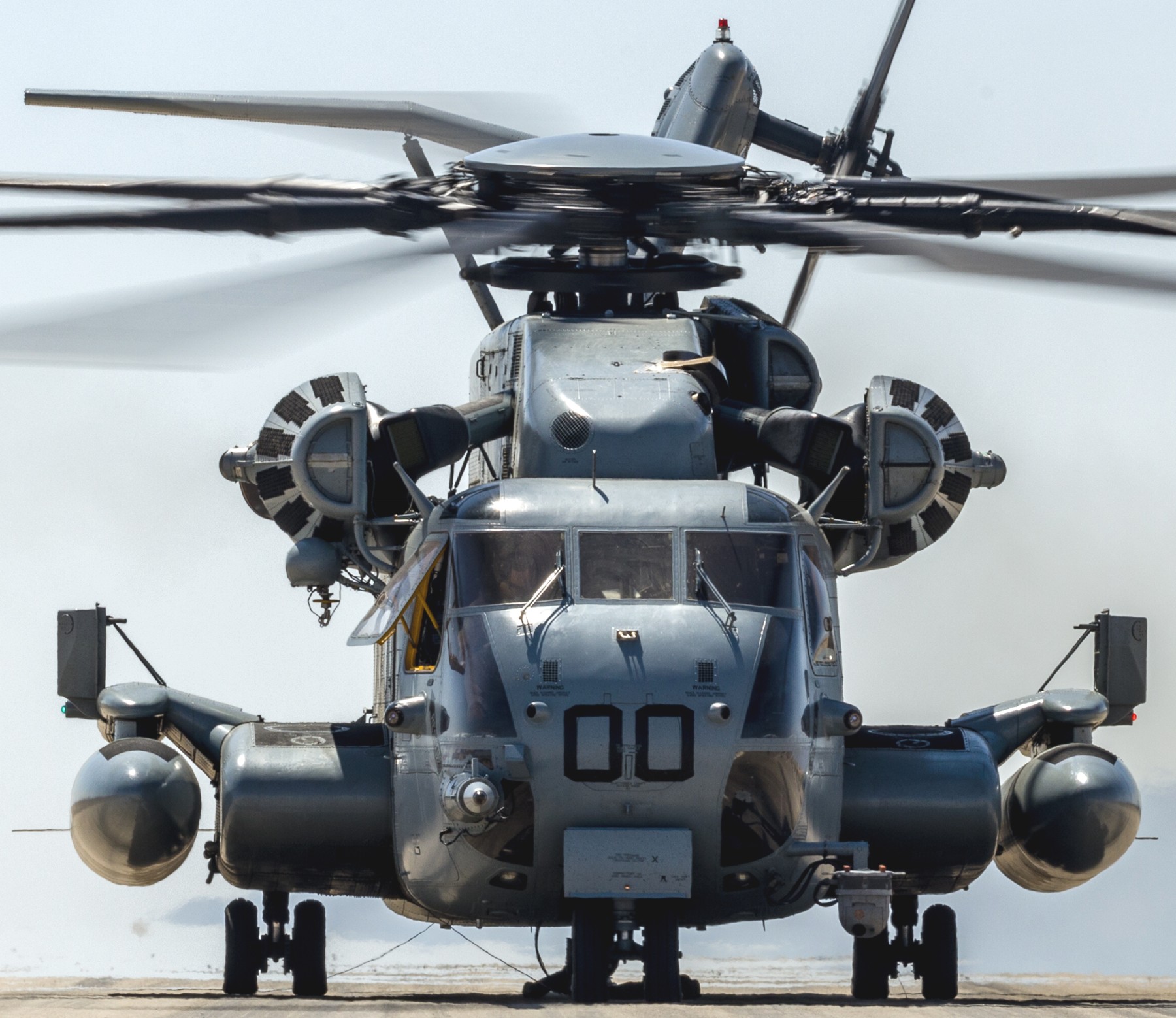 hmh-772 hustlers ch-53e super stallion marine heavy helicopter squadron 45