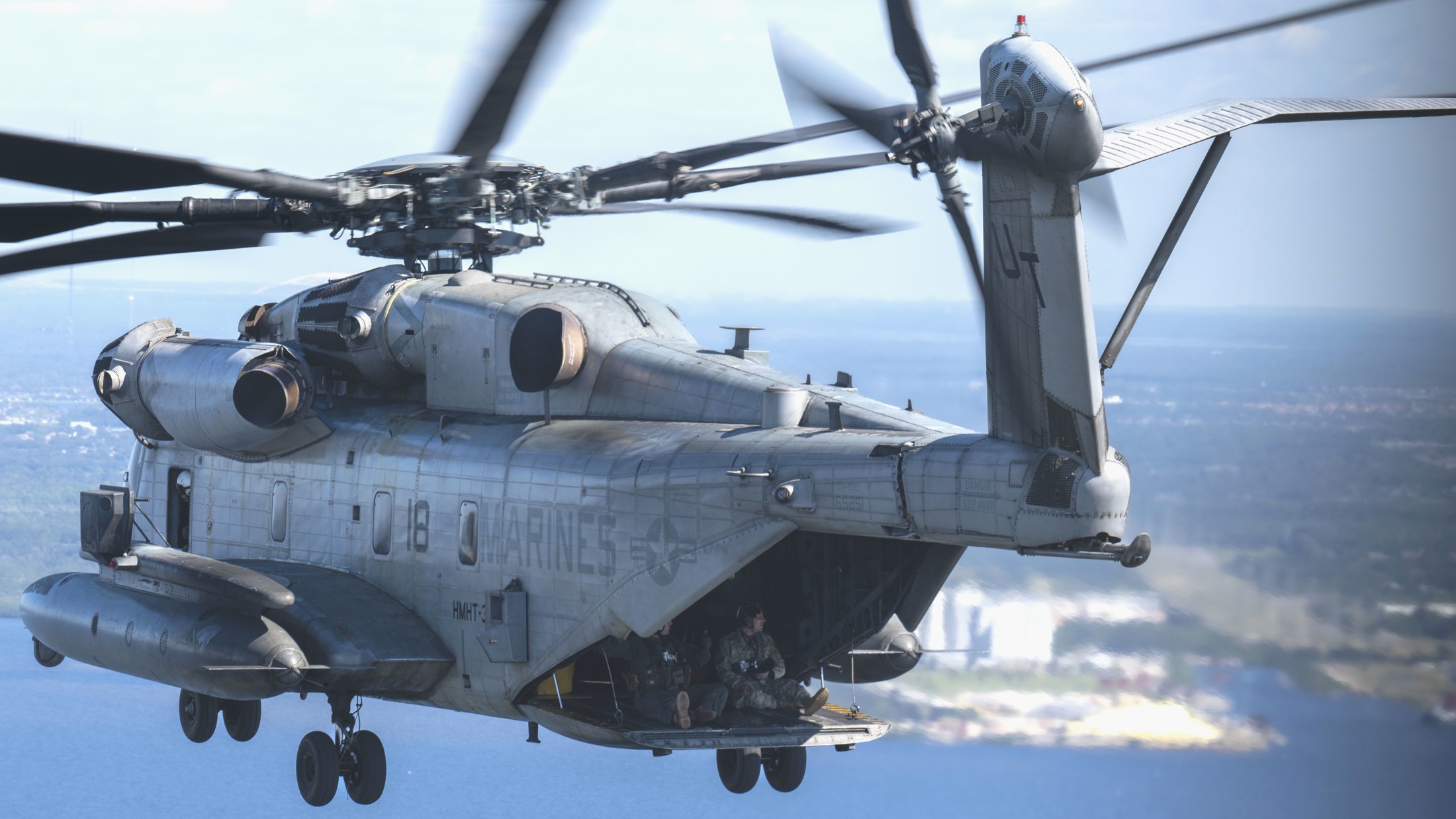 hmht-302 phoenix ch-53e super stallion marine heavy helicopter training squadron florida 2022 26