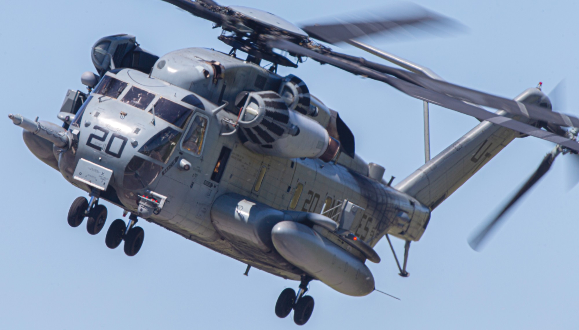 hmht-302 phoenix ch-53e super stallion marine heavy helicopter training squadron mcas beaufort air show 2023 29