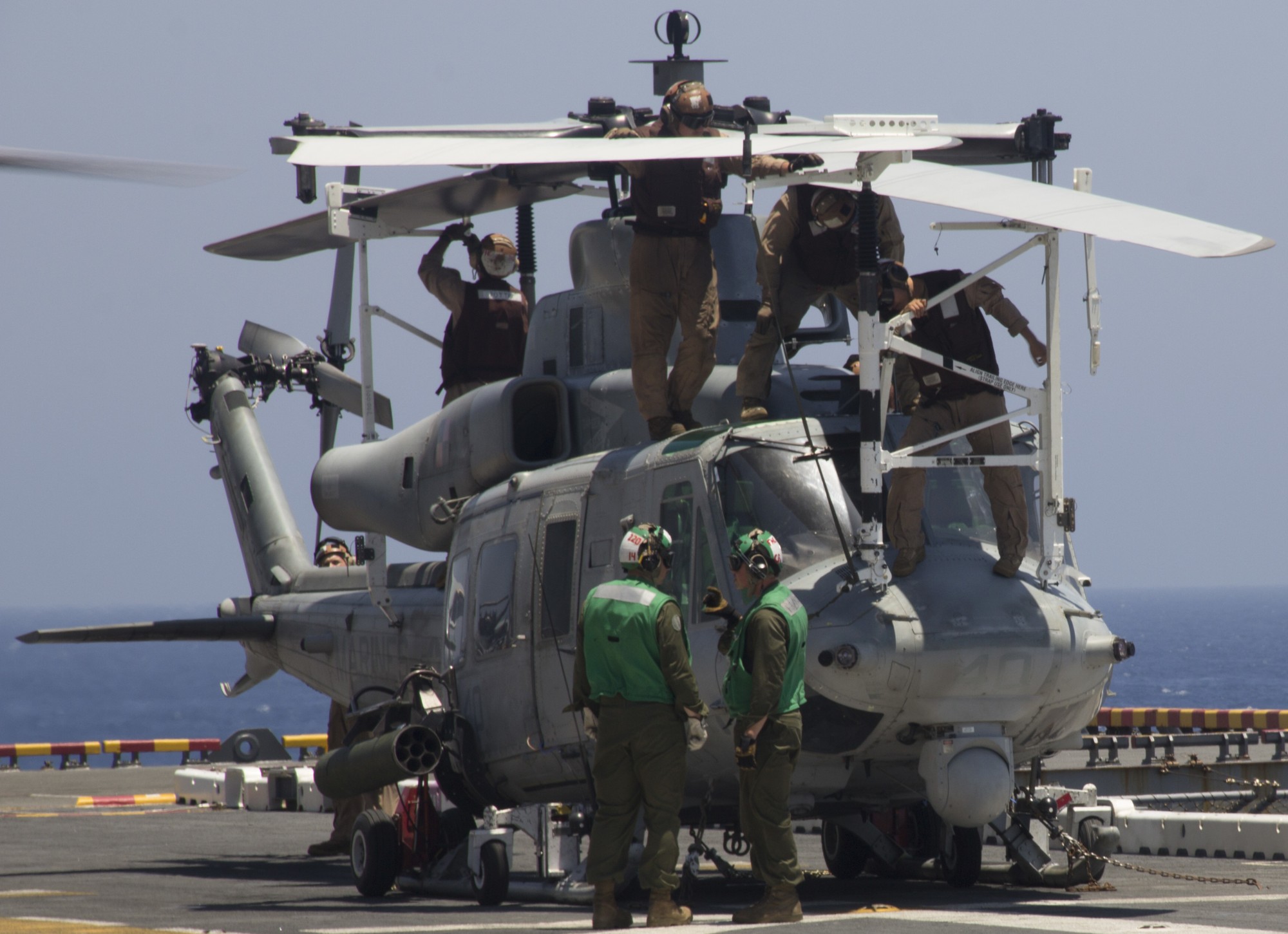 hmla-167 warriors marine light attack helicopter squadron uh-1y venom usmc 23