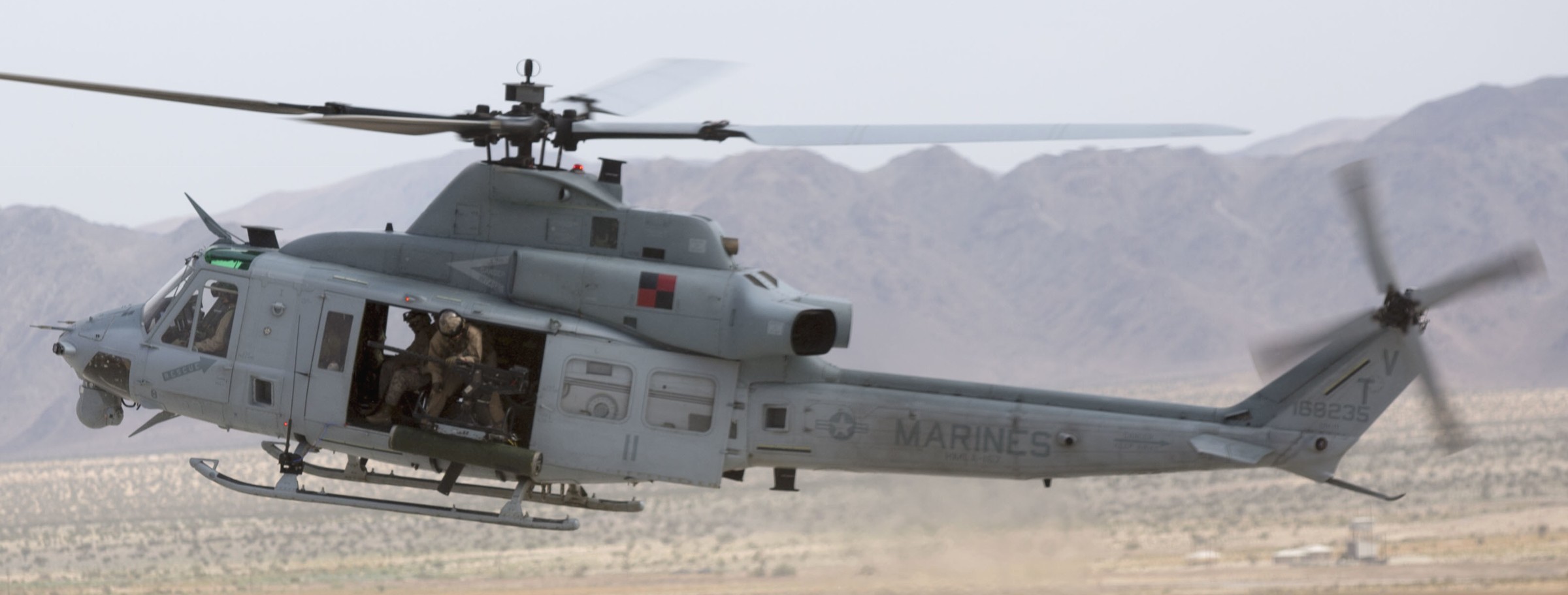 hmla-167 warriors marine light attack helicopter squadron uh-1y venom usmc 37