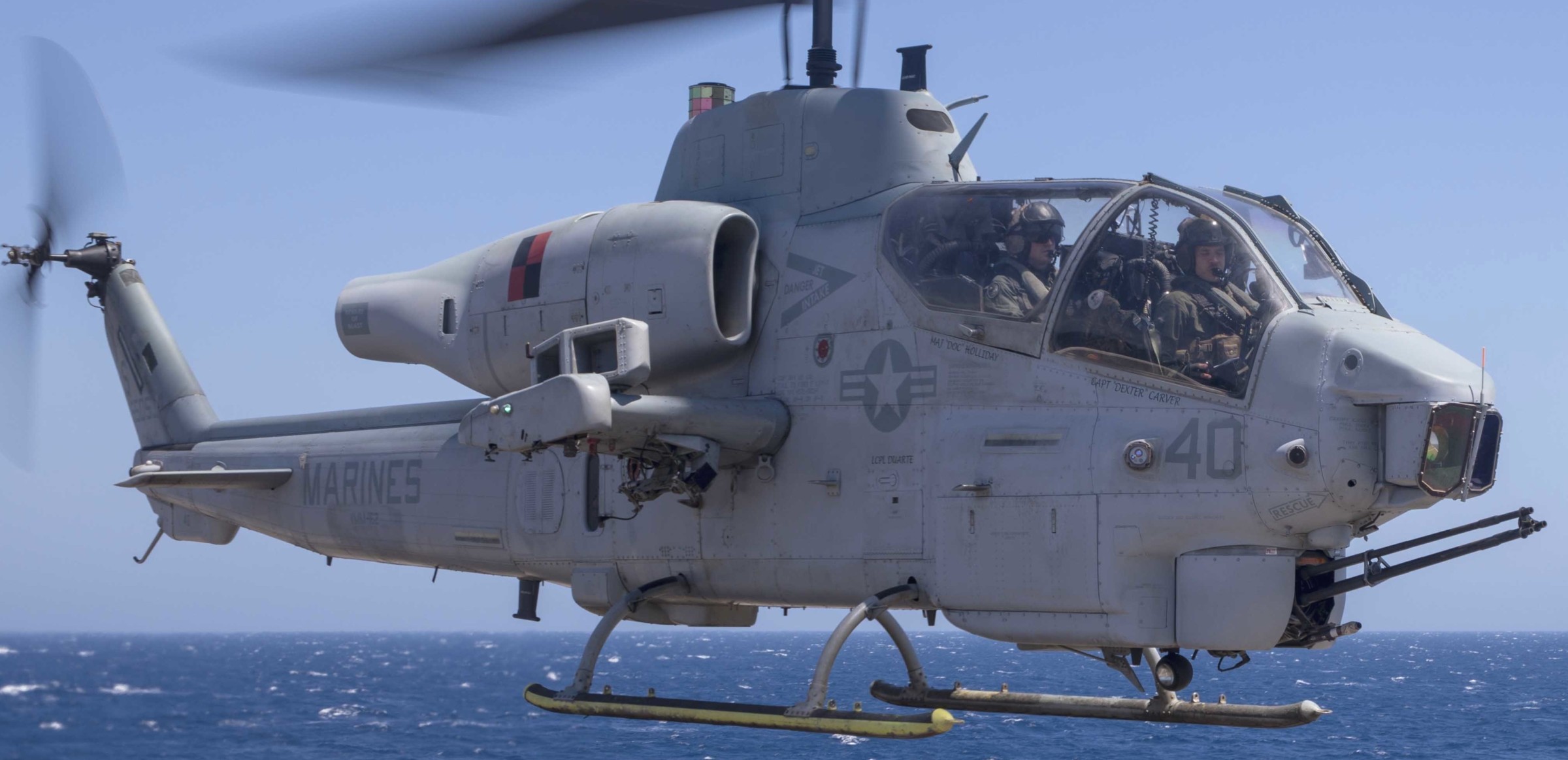 hmla-167 warriors marine light attack helicopter squadron ah-1w super cobra usmc 52