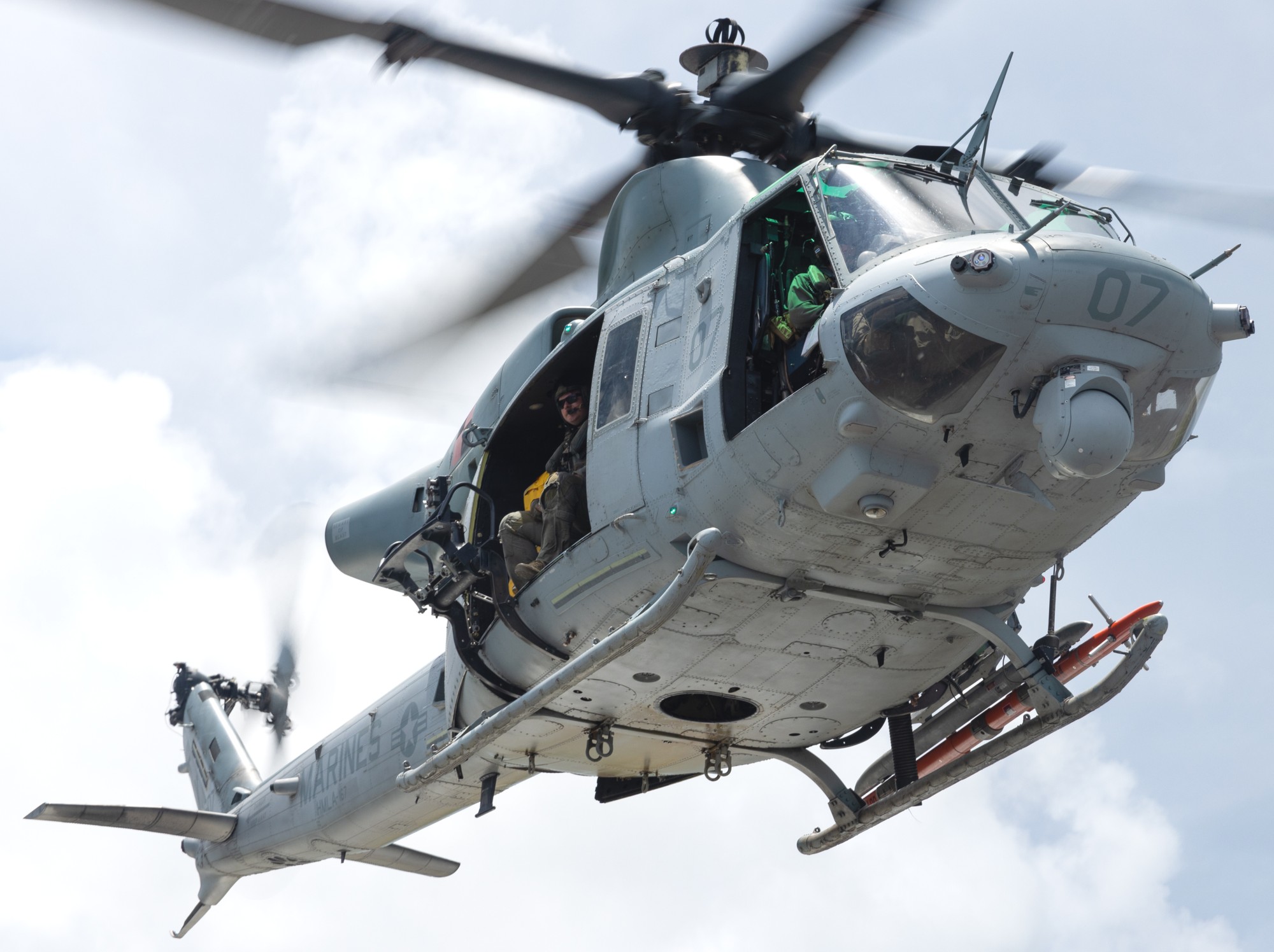 hmla-167 warriors marine light attack helicopter squadron uh-1y venom usmc 114