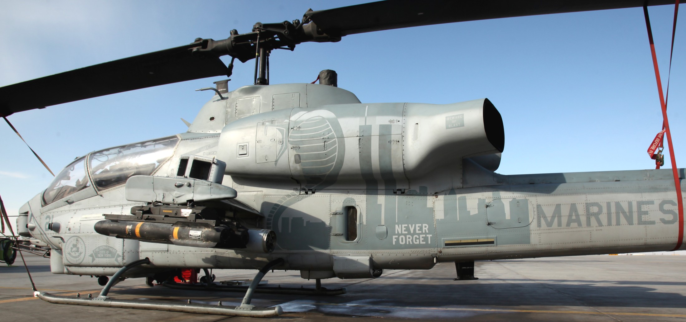 hmla-169 vipers marine light attack helicopter squadron ah-1w super cobra camp bastion 22