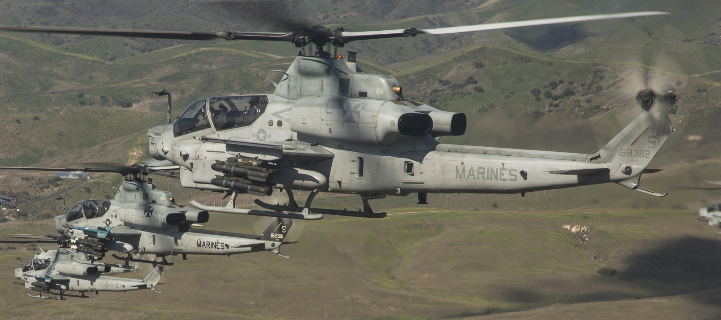 hmla-169 vipers marine light attack helicopter squadron ah-1z viper 58