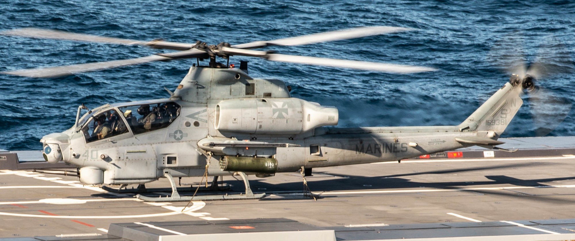 hmla-169 vipers marine light attack helicopter squadron ah-1z viper ddg-1001 uss michael monsoor 72