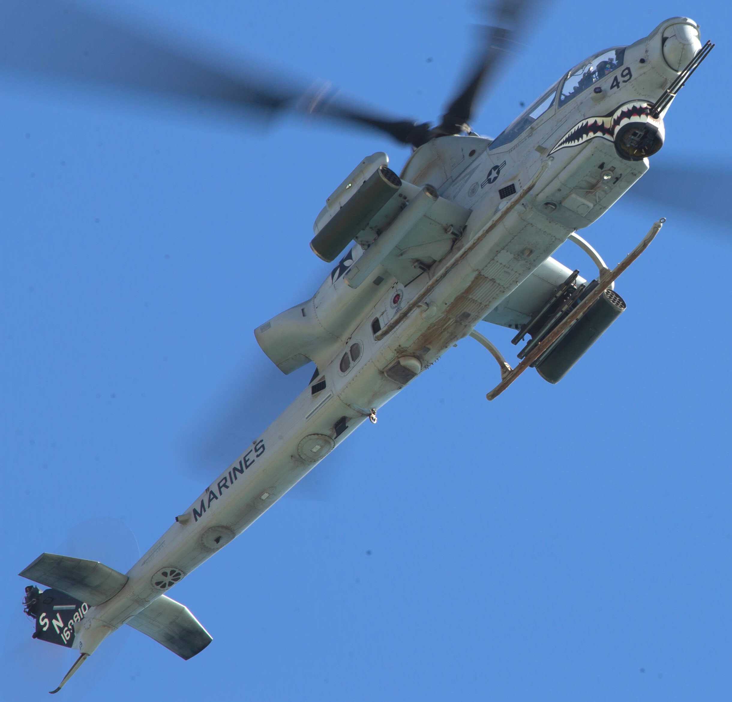 hmla-169 vipers marine light attack helicopter squadron ah-1z viper rimpac hawaii 77