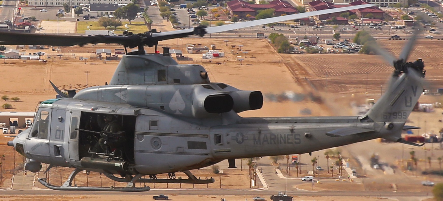 hmla-267 stingers marine light attack helicopter squadron uh-1y venom mcas yuma arizona 17