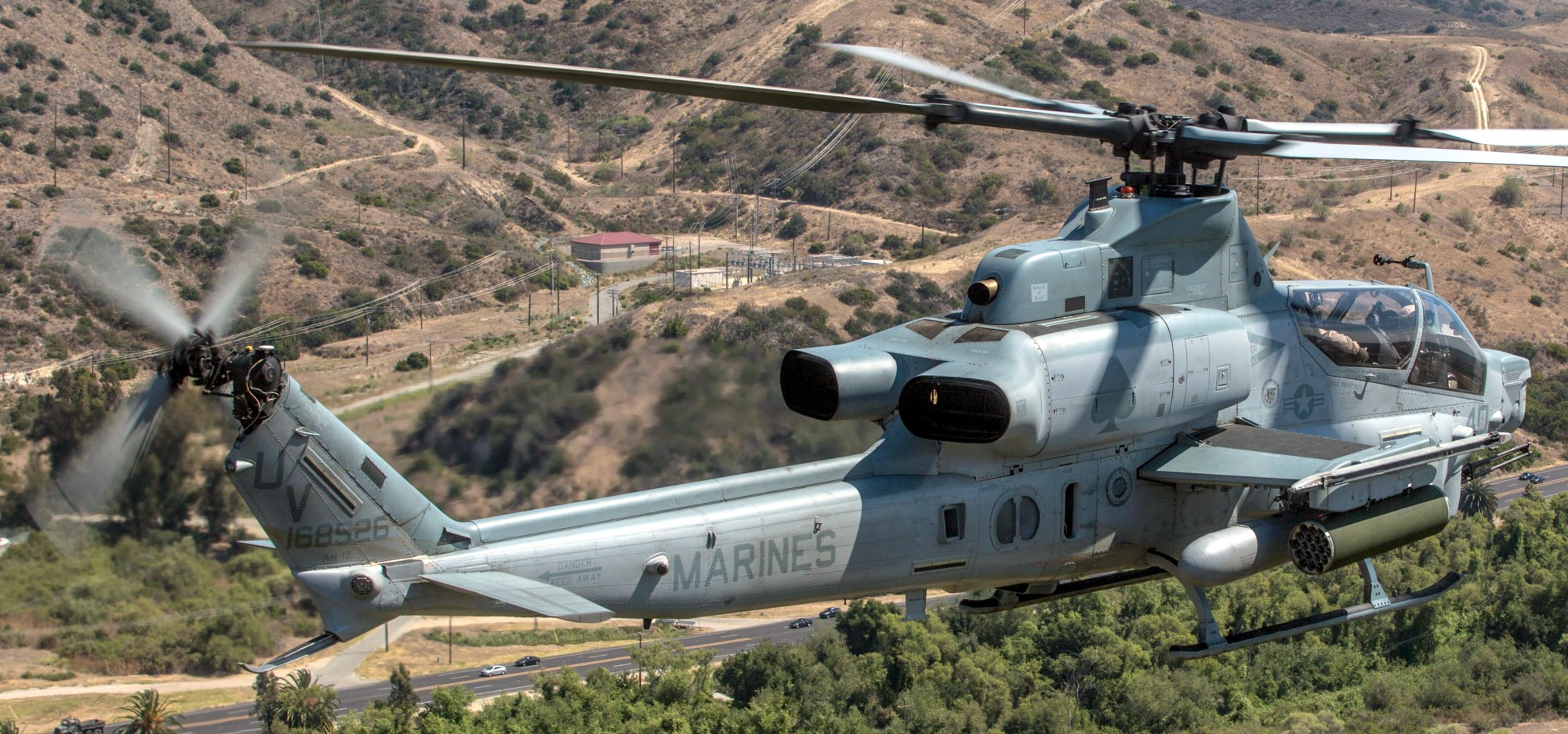 hmla-267 stingers marine light attack helicopter squadron ah-1z viper camp pendleton 26