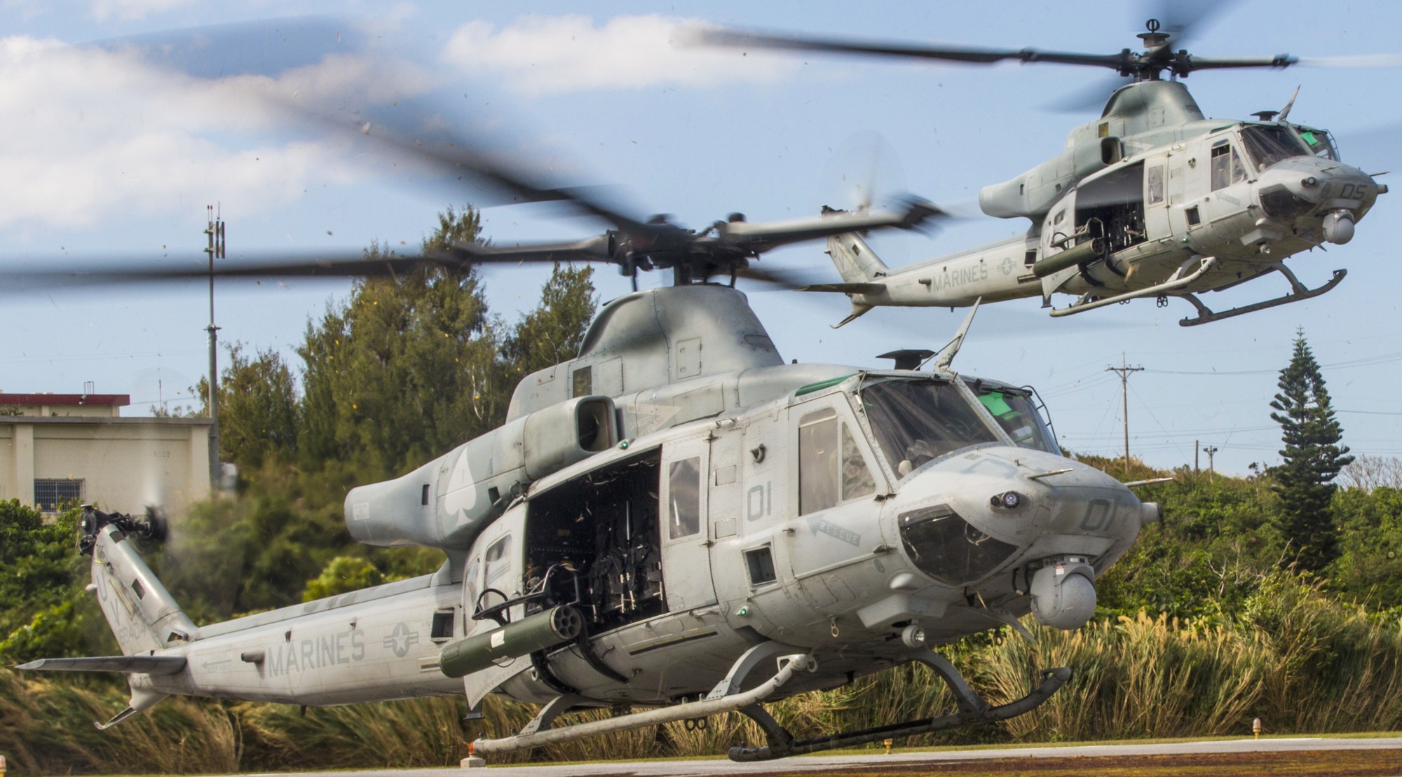 hmla-267 stingers marine light attack helicopter squadron uh-1y venom okinawa japan 29