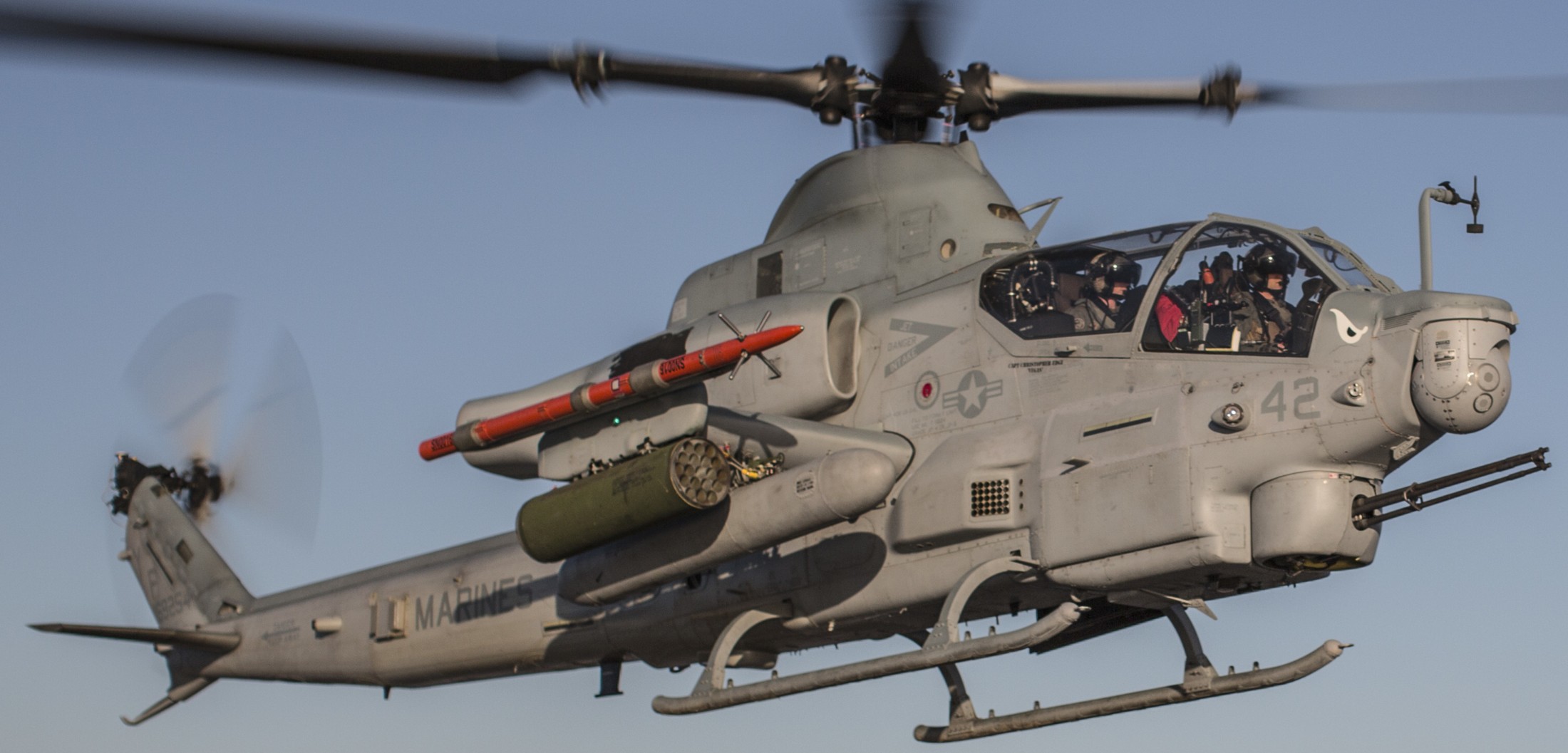 hmla-267 stingers marine light attack helicopter squadron ah-1z viper 55