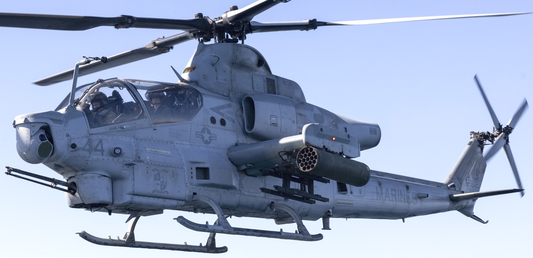 hmla-267 stingers marine light attack helicopter squadron ah-1z viper camp pendleton california 114