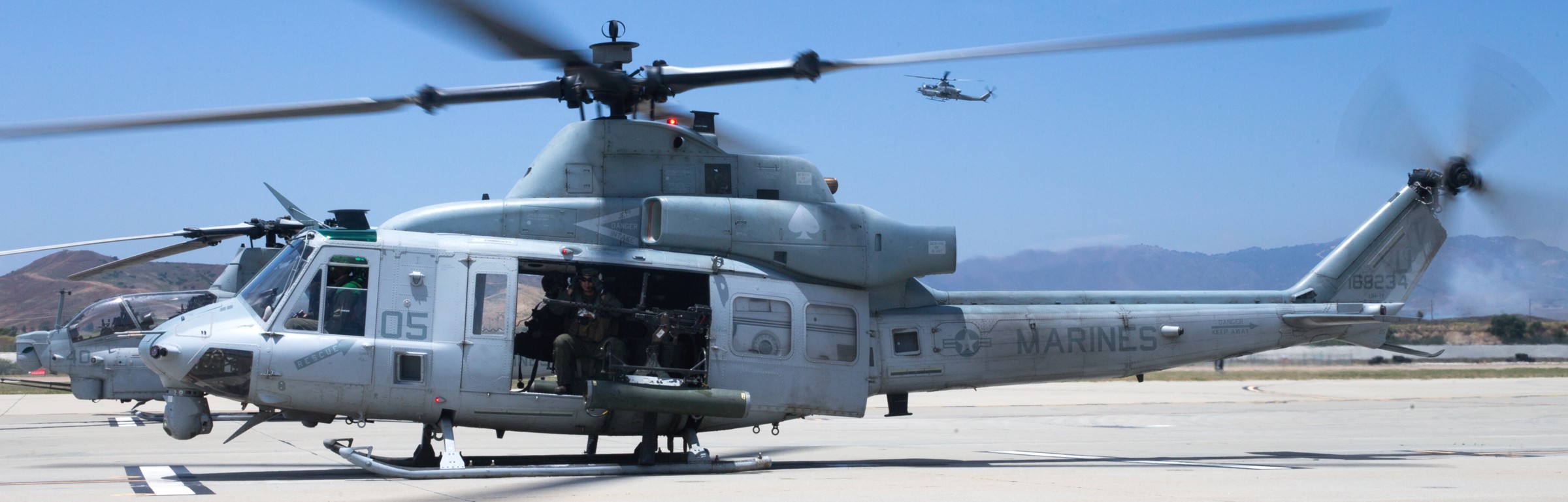 hmla-267 stingers marine light attack helicopter squadron uh-1y venom camp pendleton mcas 120