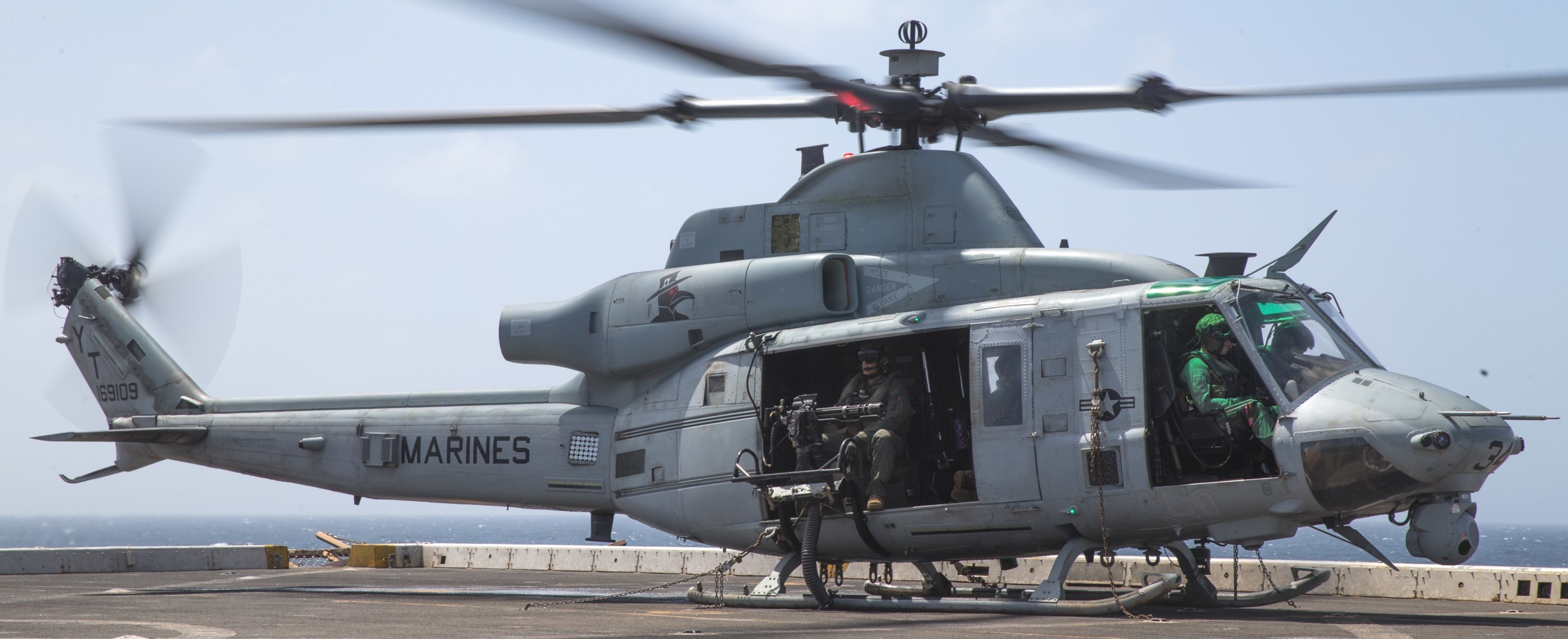 hmla-267 stingers marine light attack helicopter squadron uh-1y venom 137