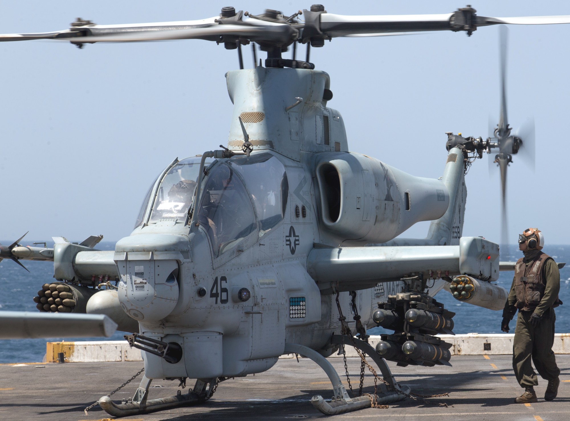 hmla-267 stingers marine light attack helicopter squadron ah-1z viper 140