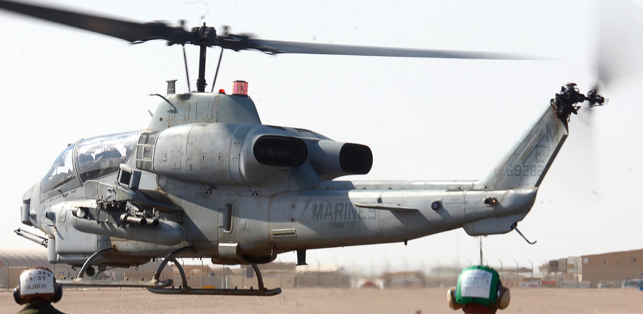 hmla-269 gunrunners marine light attack helicopter squadron ah-1w super cobra kuwait 2012