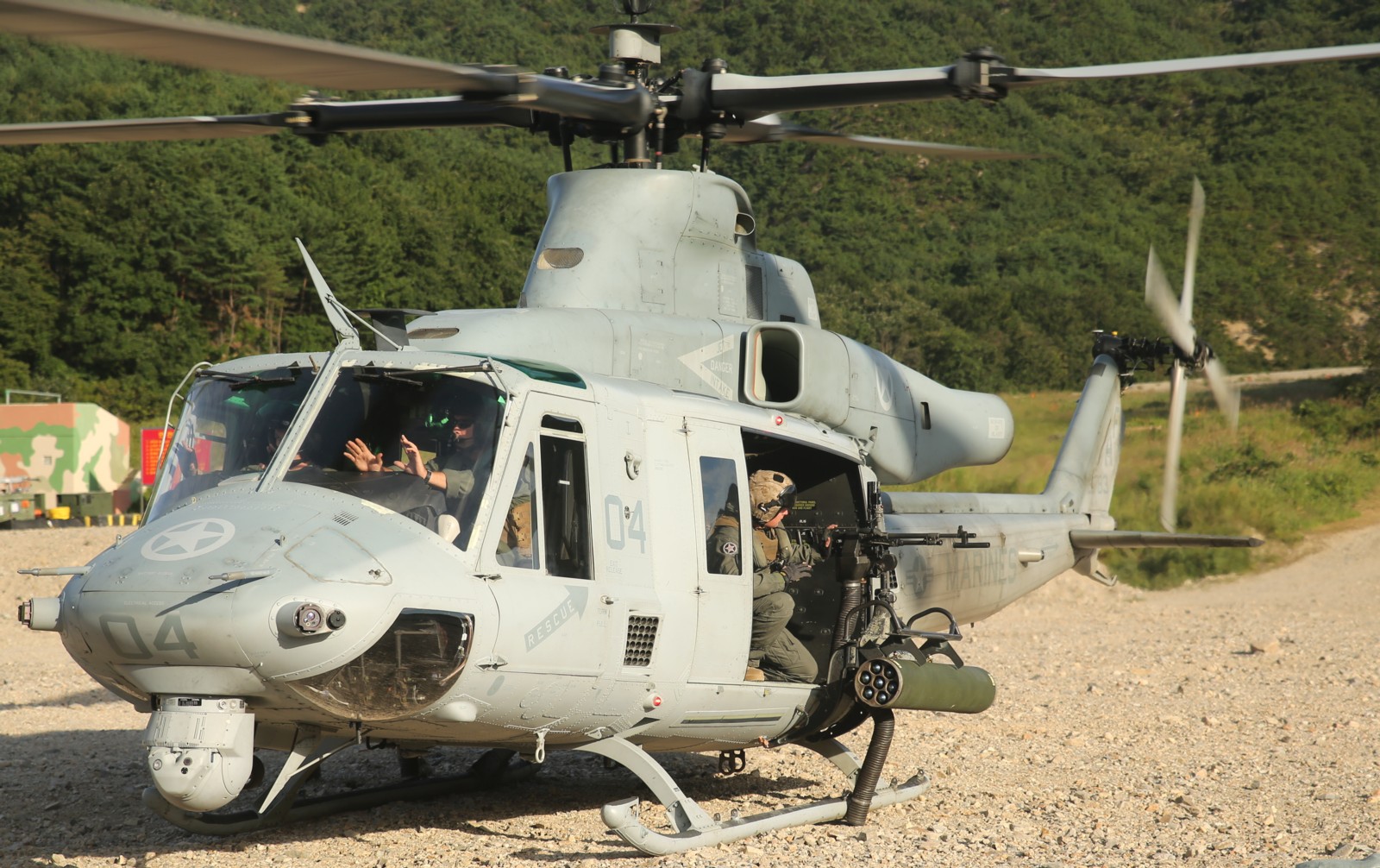 hmla-269 gunrunners marine light attack helicopter squadron uh-1y venom camp mujuk korea 58