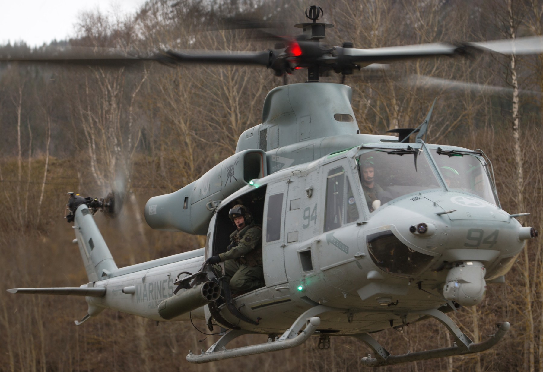 hmla-269 gunrunners marine light attack helicopter squadron uh-1y venom trident juncture norway 2018