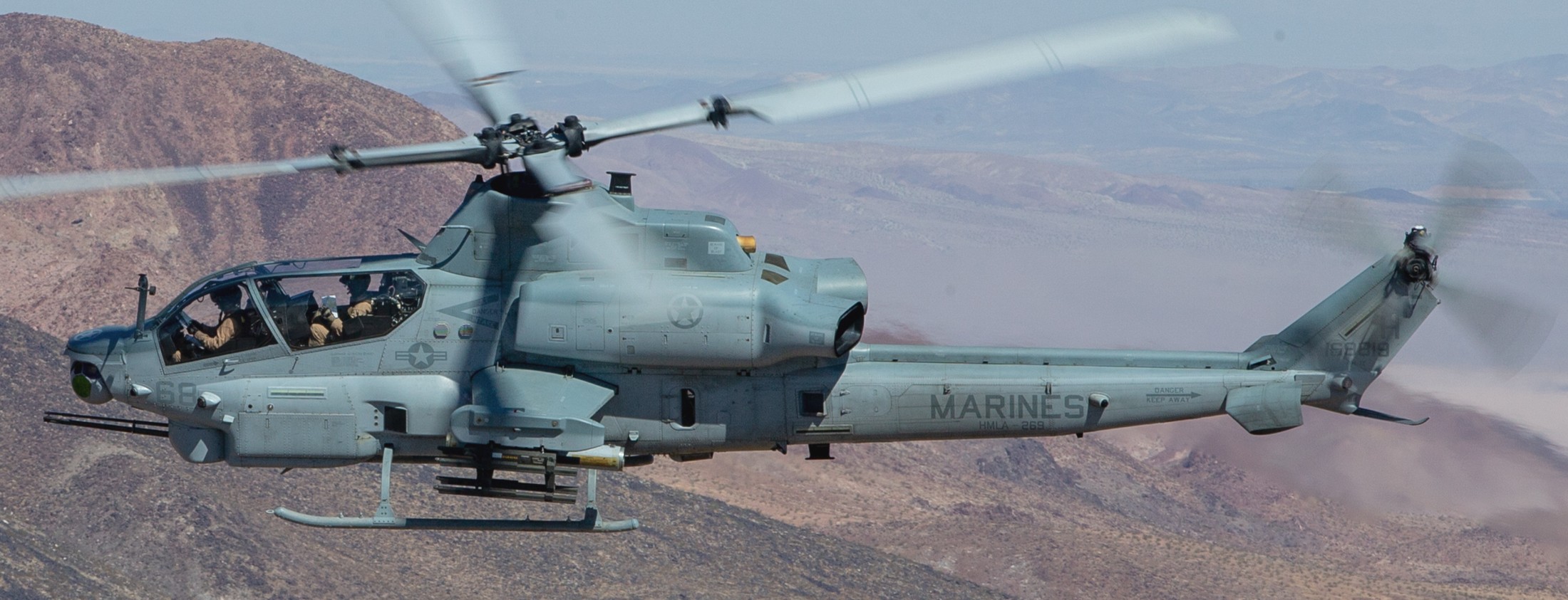 hmla-269 gunrunners marine light attack helicopter squadron ah-1z viper mcagcc twentynine palms california 103