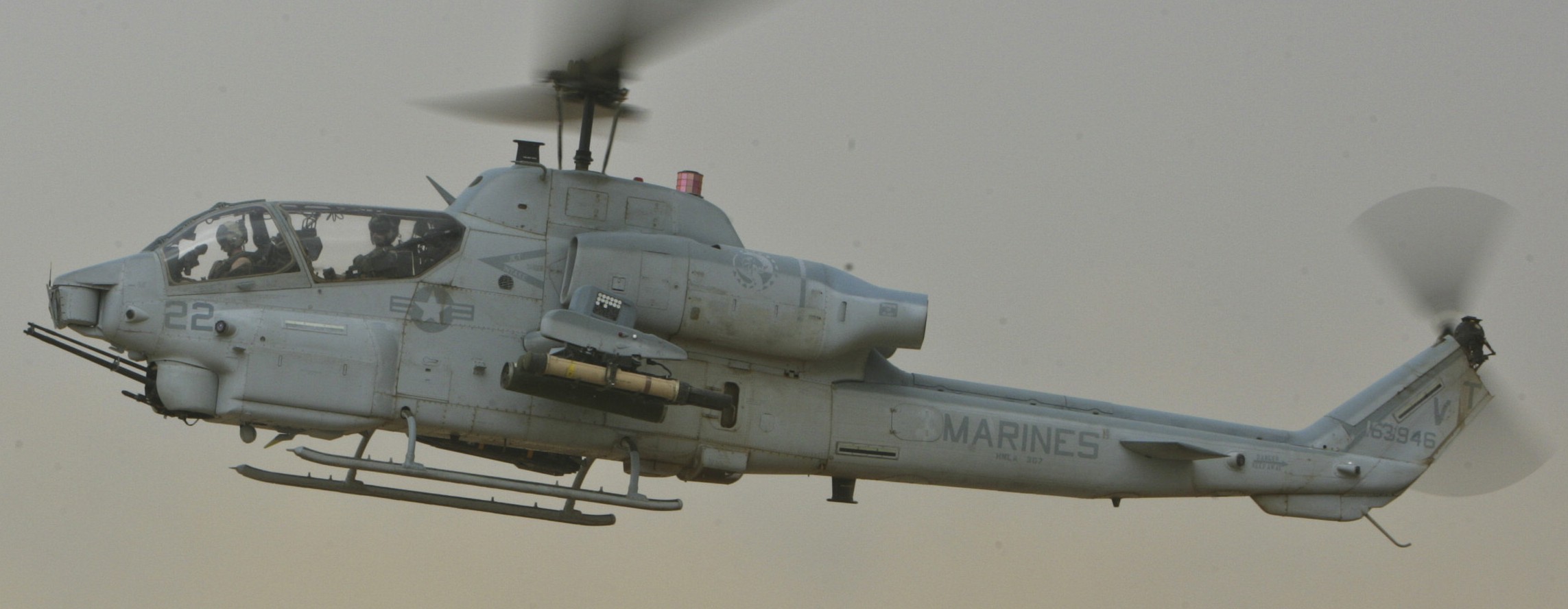 hmla-367 scarface marine light attack helicopter squadron ah-1w super cobra camp ramadi iraq 2008