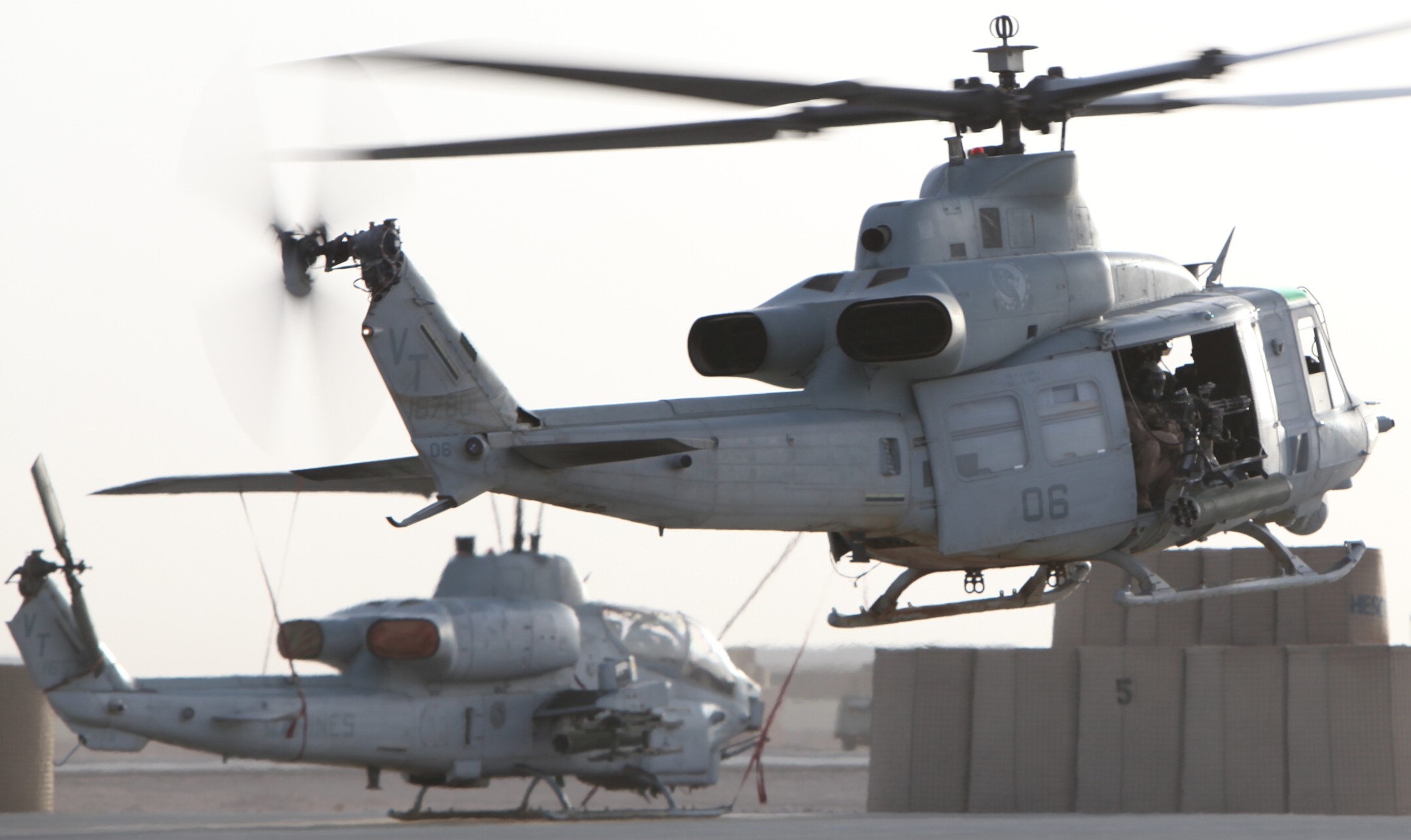 hmla-367 scarface marine light attack helicopter squadron uh-1y venom helmand afghanistan 23