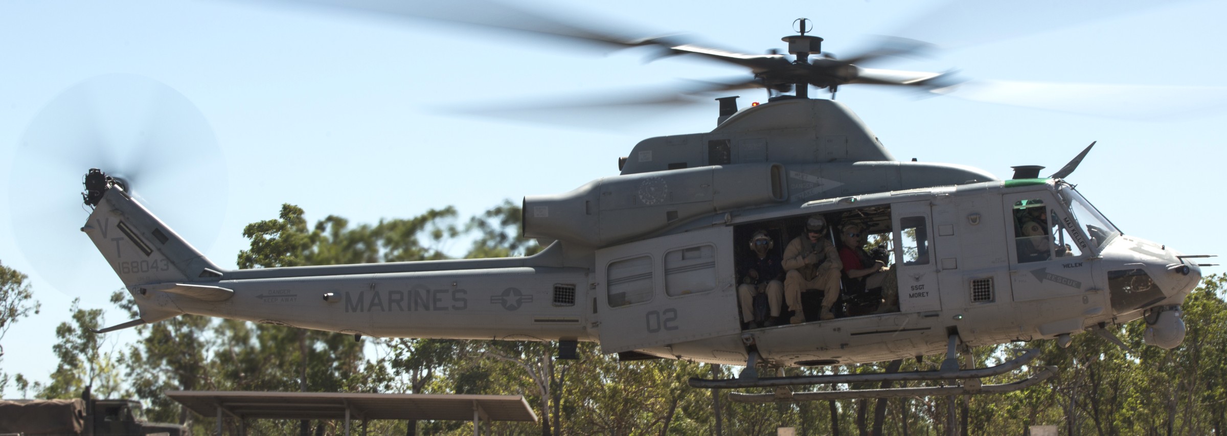 hmla-367 scarface marine light attack helicopter squadron uh-1y venom mount bundey training area australia 2016