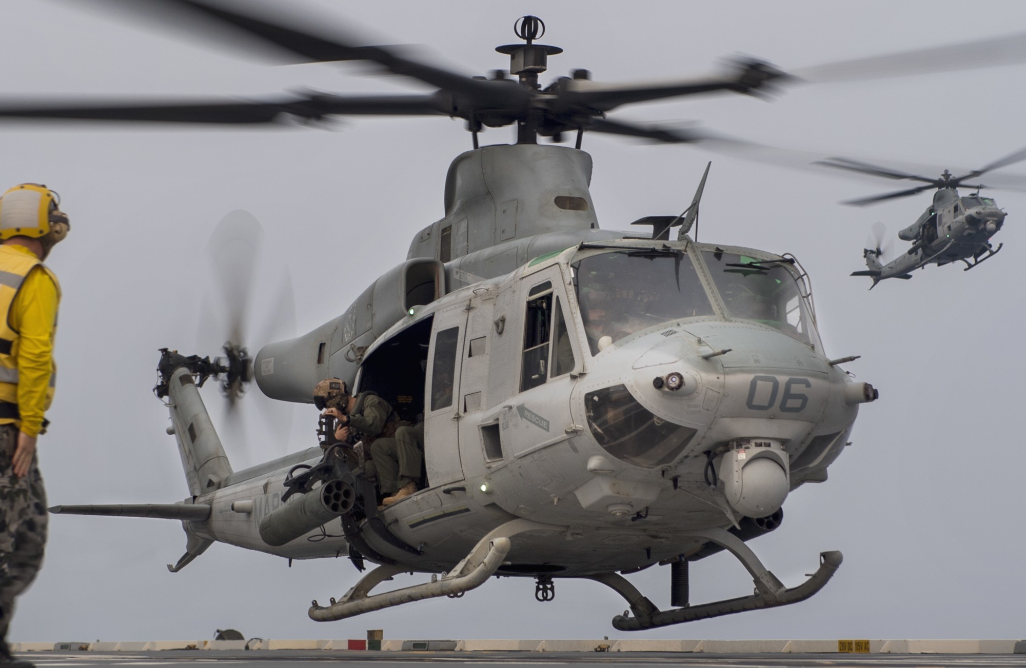 hmla-367 scarface marine light attack helicopter squadron uh-1y venom rimpac 66